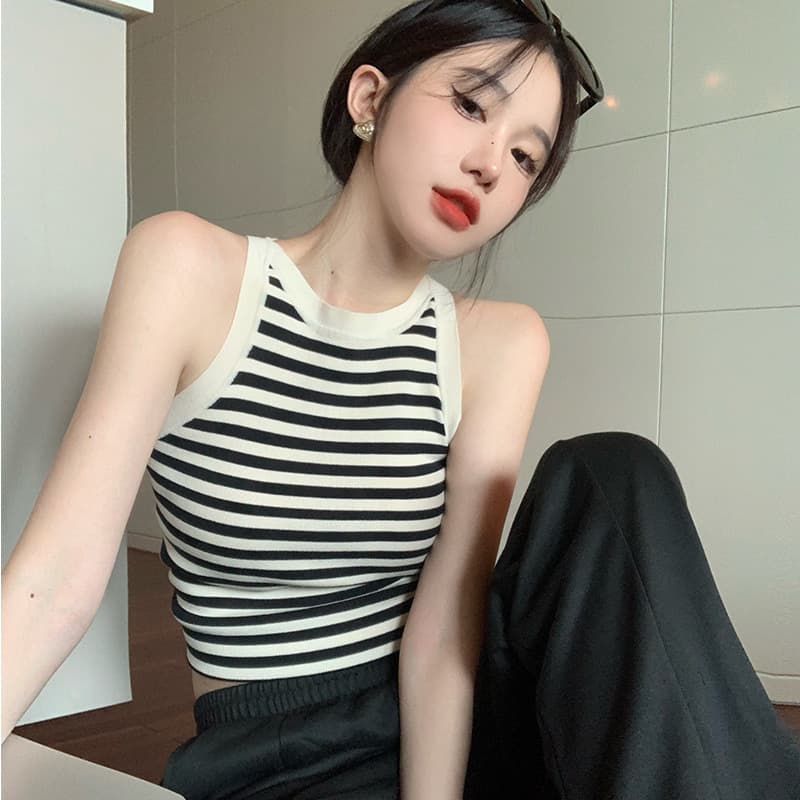 2026 New Style Camisole Tank Top Sexy Contrast Stripe Sleeveless T-Shirt Women's Inner Wear Pure and Alluring Base Top