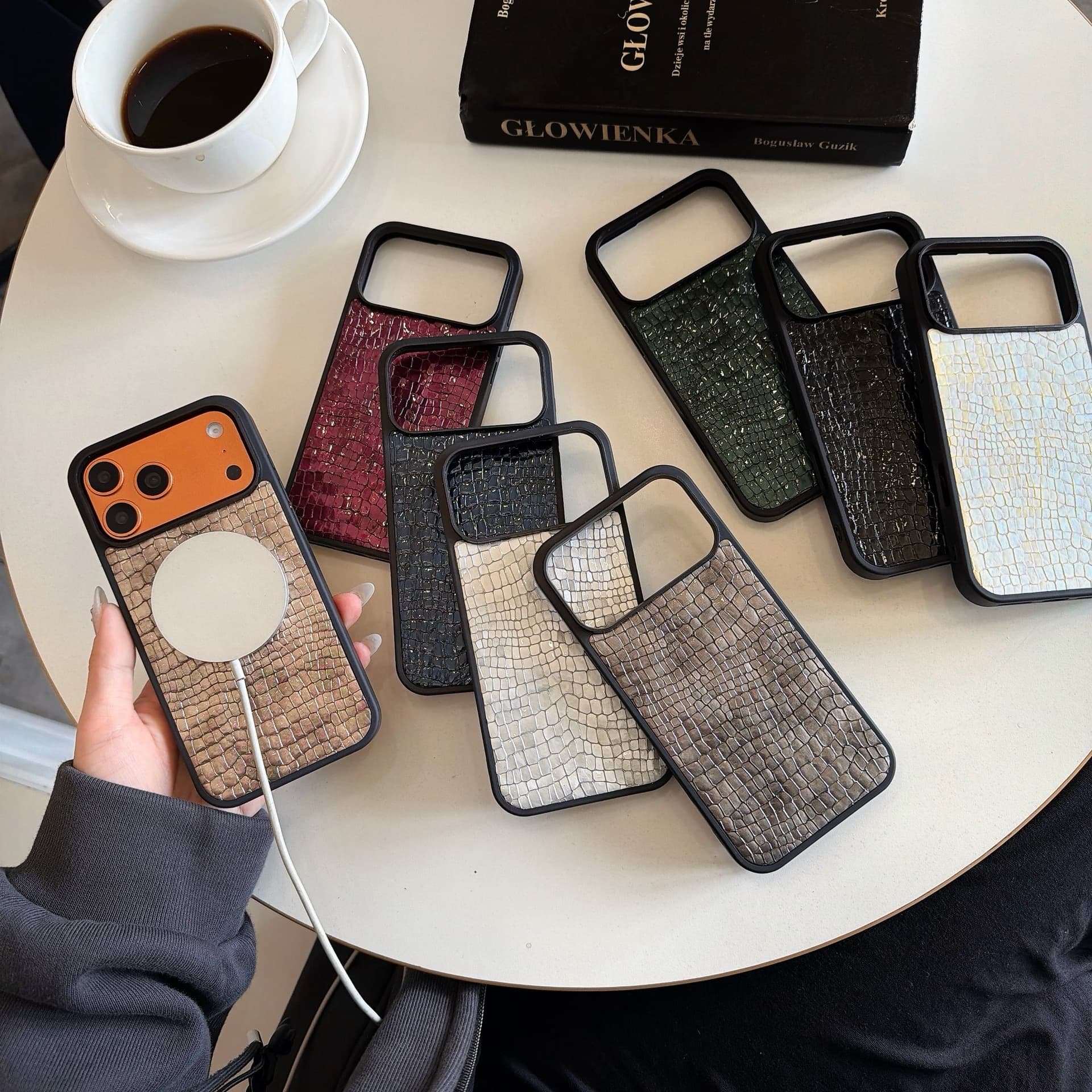 Crocodile Texture Case for Apple iPhone 17 Pro, Premium iPhone 14 Pro Magnetic Leather Grain Shockproof Protective Cover
