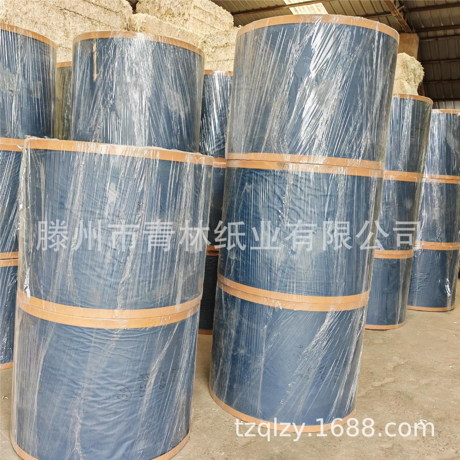 Shandong paper mill supplies 30-42gsm glazed paper, one-sided glossy paper, calendar printing paper