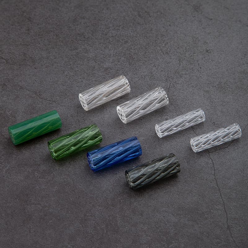 Cross-border hot-selling smoking accessory: multi-colored glass cigarette holder, 7-hole spiral glass cigarette holder, disposable glass cigarette holder