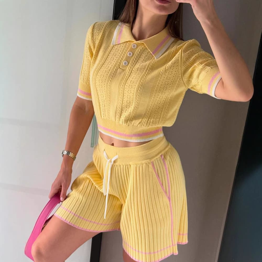 Preppy Style Turn-Down Collar Ice Silk Short Knit Top Set for Women Summer Short Sleeve T-Shirt Design Contrast Color Shorts Two-Piece Set