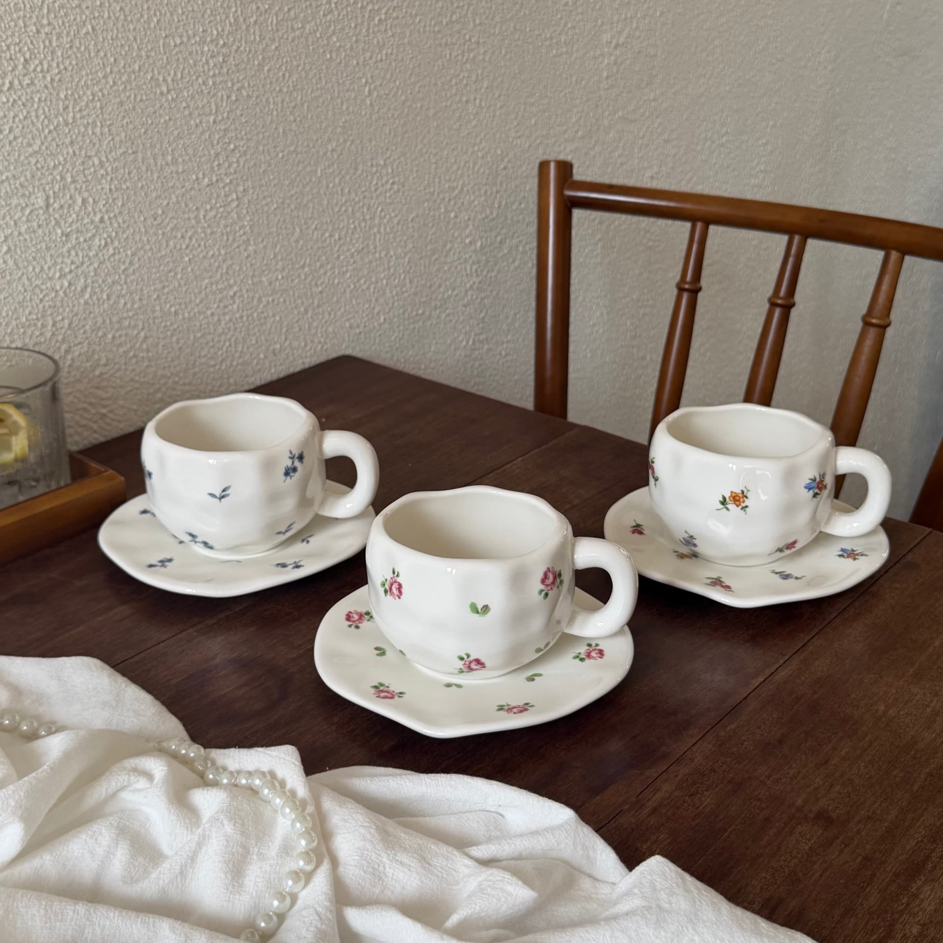 European pastoral style hand-kneaded irregular ceramic coffee cup and saucer Retro flower afternoon tea cake cup and saucer cross-border