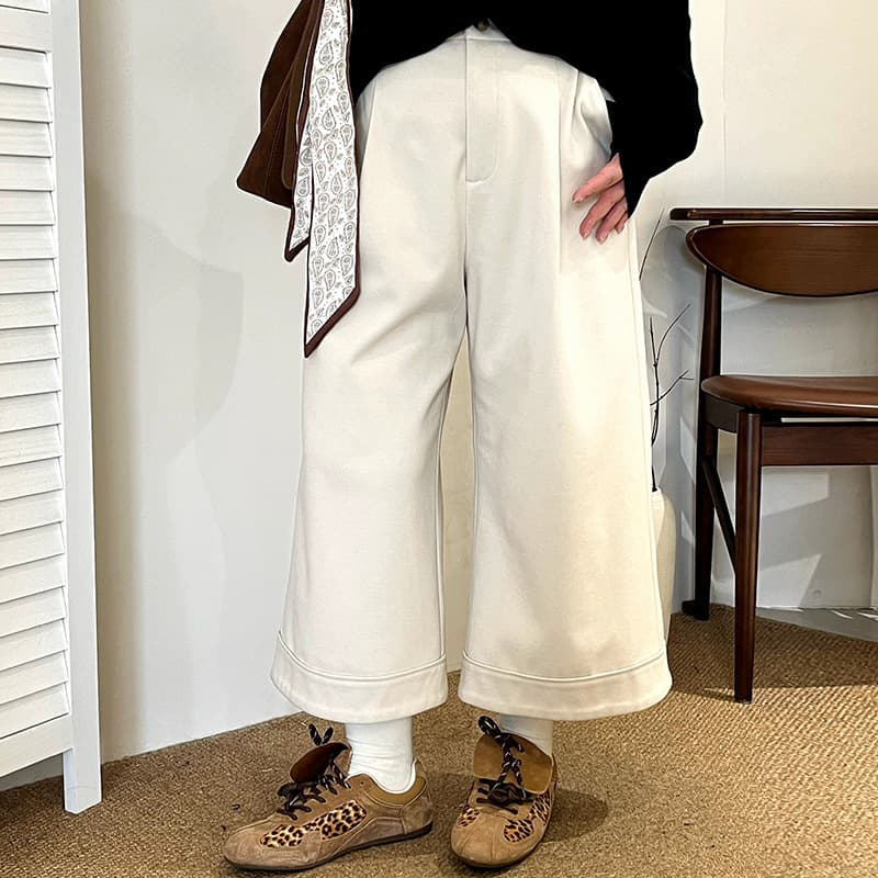 Plus Size Women's Loose-fitting Versatile Trousers, Cropped Pants, 2025 Winter Style, Straight Leg Casual Wide-Leg Pants for Curvy Women NK1356