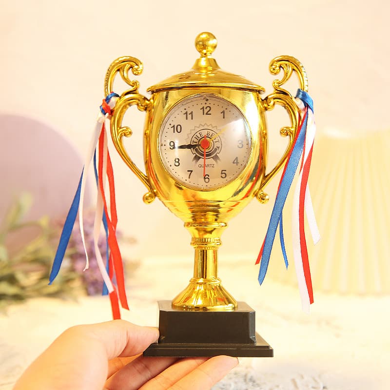 Overseas version trophy alarm clock student bedside alarm child child learning clock birthday gift gift box gift