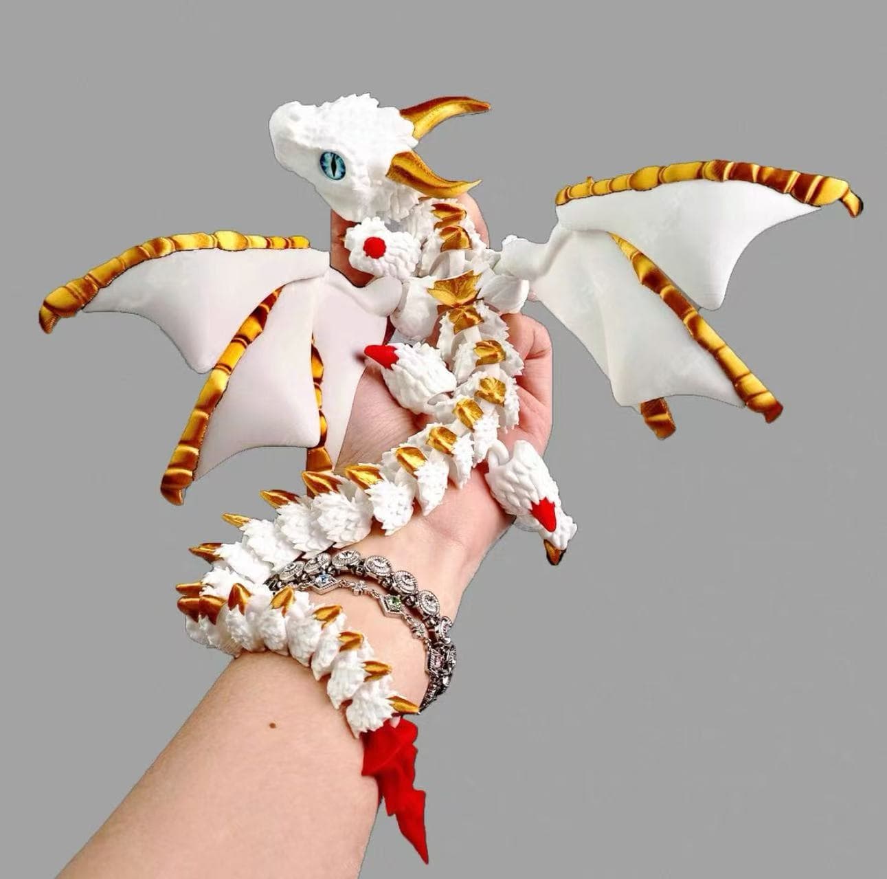 3D printed double-horned flying dragon with wings, multi-joints, flexible and movable laser gradient popular model children's toy