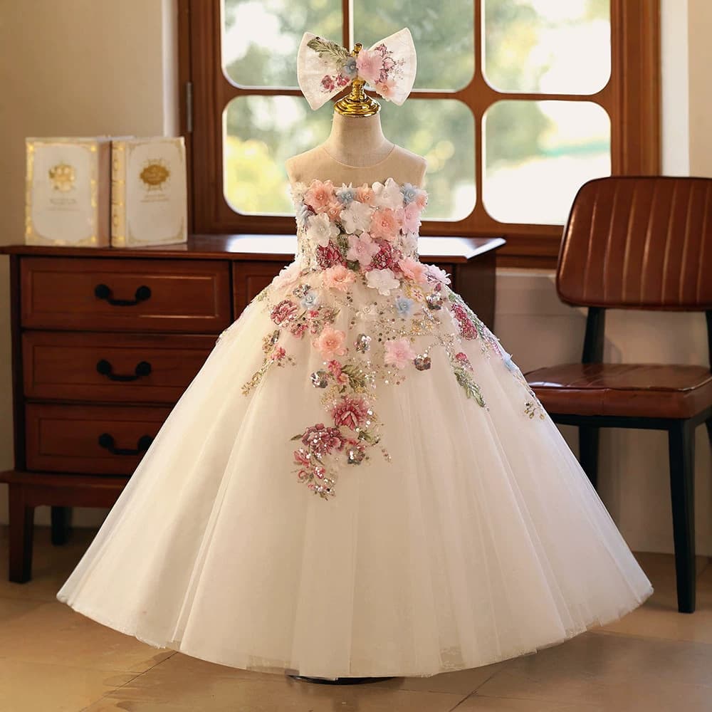 White Princess Style Dress High-End Luxury Unique Children's Runway Performance Dress Girl Birthday Banquet Princess Gown