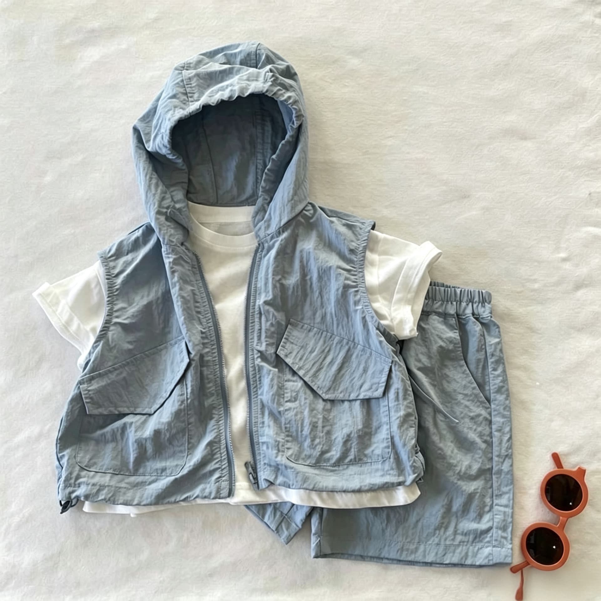 Boys Summer Outfit Set 2026 New Korean Style Hooded Vest Baby Summer Thin Casual Fashion 3-Piece Set Trendy