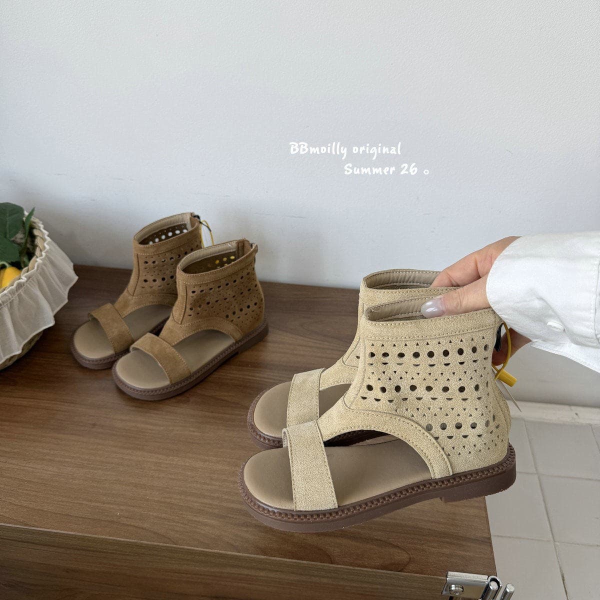Children's Retro British Style Sandals Little Girls' Fashionable High-Top Open-Toe Sandals Girls' Vacation Style Roman Sandals