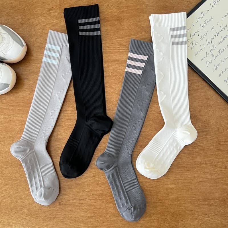 Spring and Autumn Compression Socks for Sports, Running Socks, Light Pressure, Slimming Legs, Versatile Striped Long Stockings