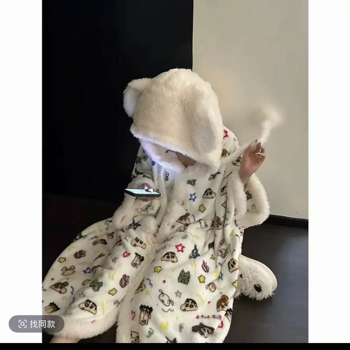 Crayon Shin-Chan Hooded Nightgown Gray High-End Hello Kitty Plush Hooded Nightgown Cloak Internet Celebrity Autumn and Winter Nightgown for Women