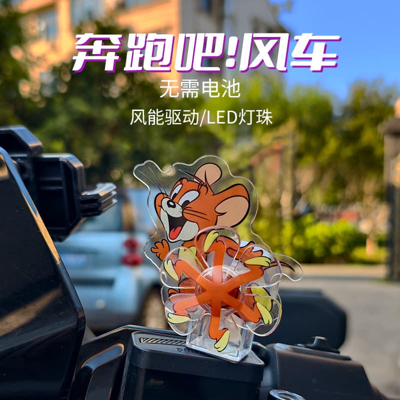 Electric Vehicle Motorcycle Wind Energy Running Jerry Wind Power LED Light Car Dashboard Decoration Ornament