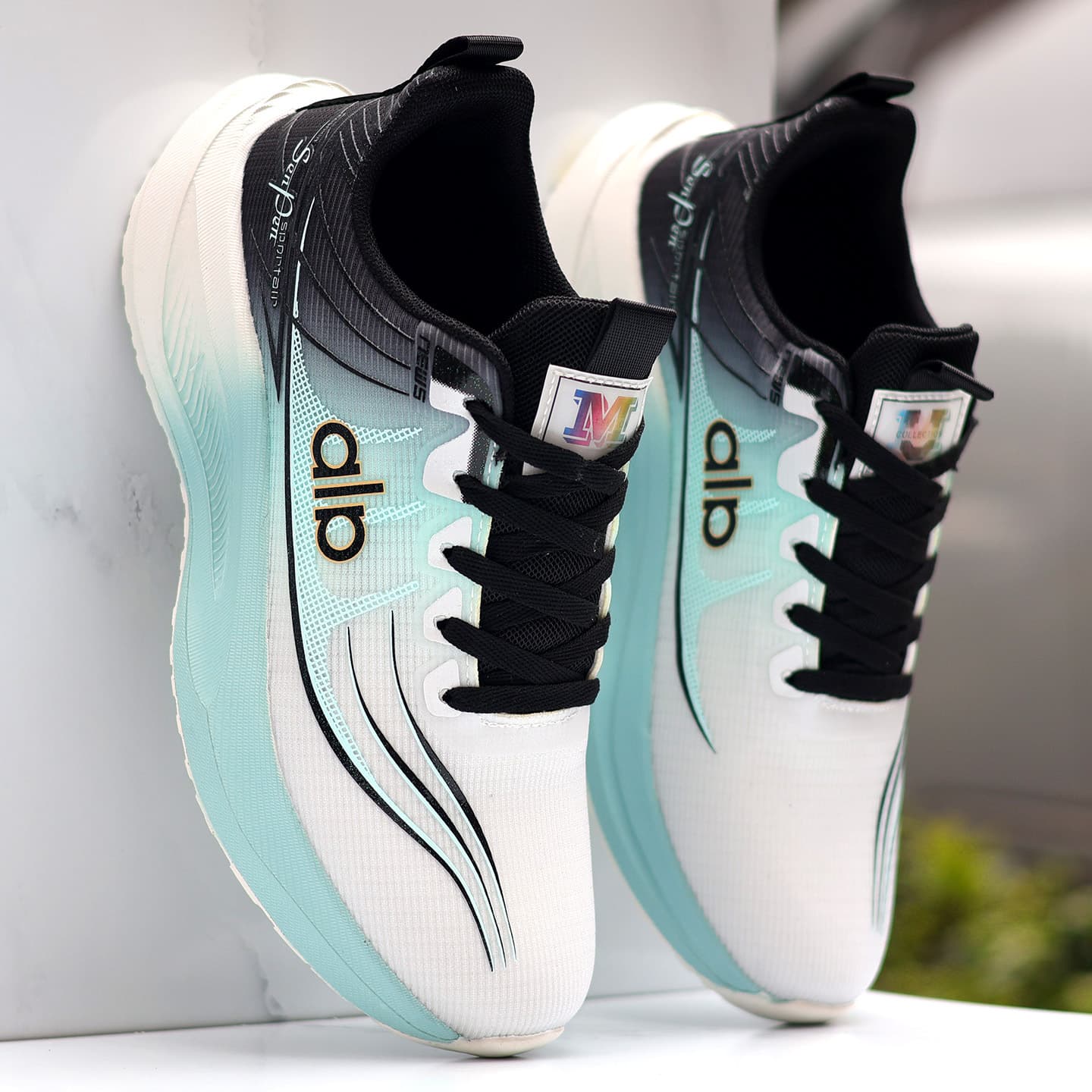 Drop Shipping Men's New Ultra-Light Mesh Breathable Non-Slip Running Shoes Men's Fashion Casual Sports Shoes