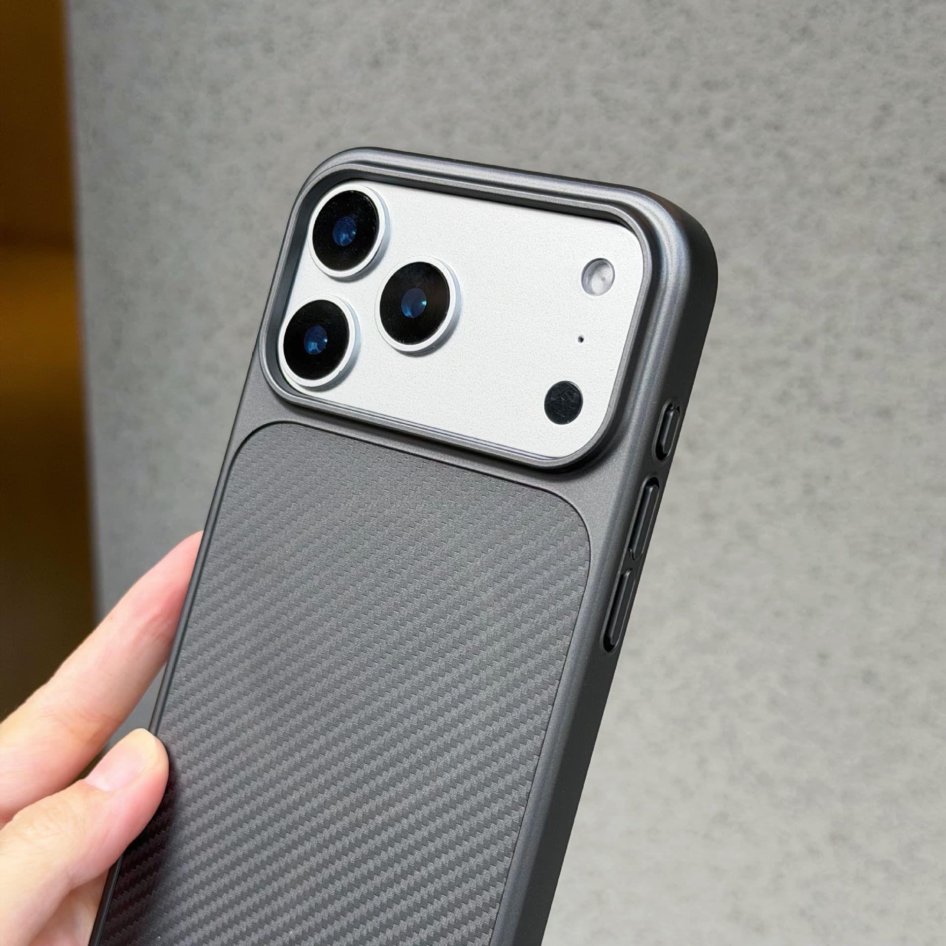 Compatible with iPhone 17 Pro Max Case Titanium Shield Carbon Fiber Magnetic iPhone16 Skin-Feel 15Pro Protective Cover