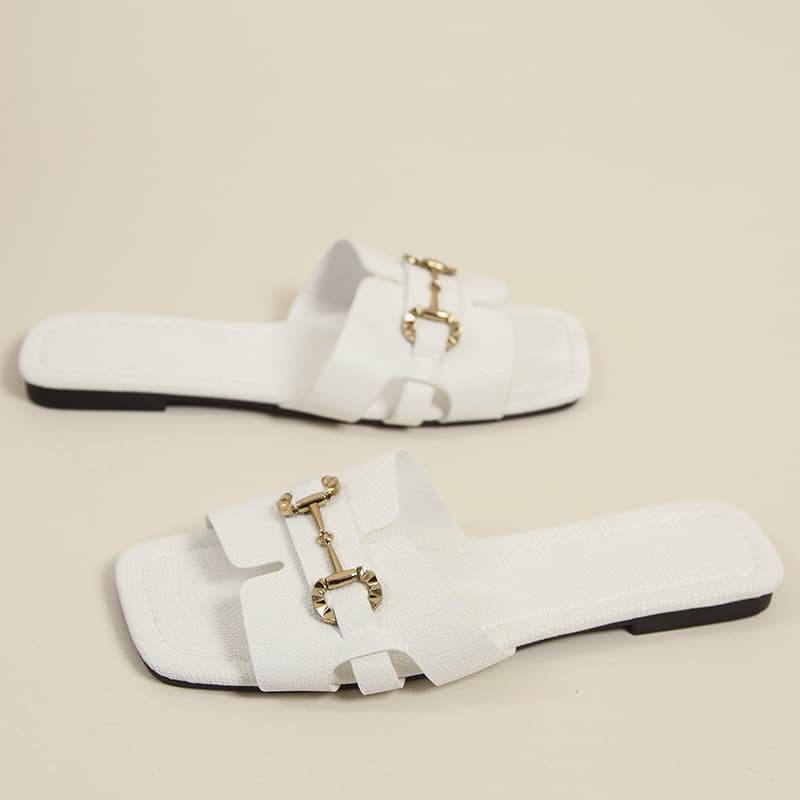 Flat slippers for women foreign trade summer new outer wear metal buckle square toe sandals European and American large size women's slippers wholesale