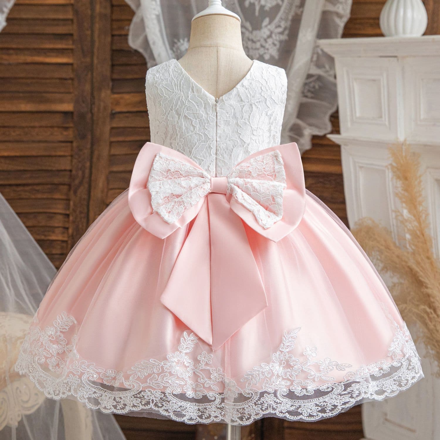 Wish Amazon Hot Selling Baby Princess Dress Birthday Gown Bow Lace Dress Baby Dresses