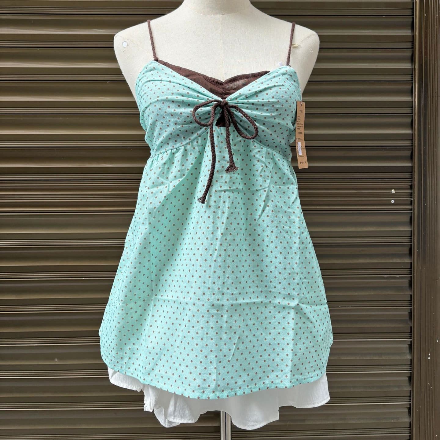 Brand withdraws summer clothes from Guangzhou Thirteenth Line women's clothing wholesale entity live broadcast stall sale miscellaneous bag supply