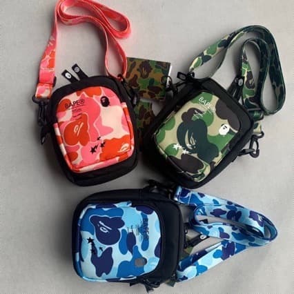 Keiko Japanese trendy brand BAPE magazine appendix A director trendy ape human head green camouflage crossbody chest and waist bag for men and women