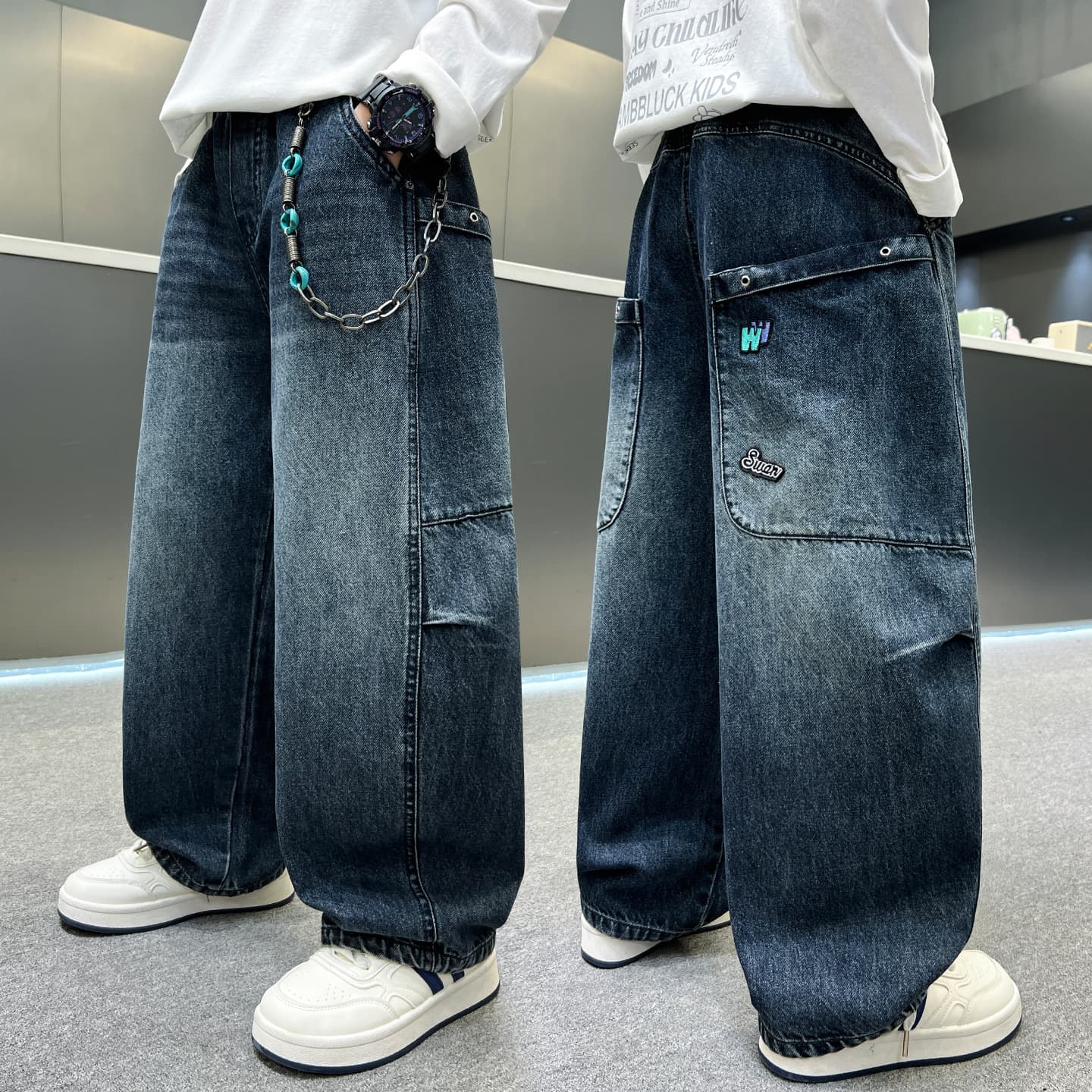 Children's clothing boys' jeans spring and autumn 2026 new style medium and large boys' trendy straight-leg loose wide-leg pants