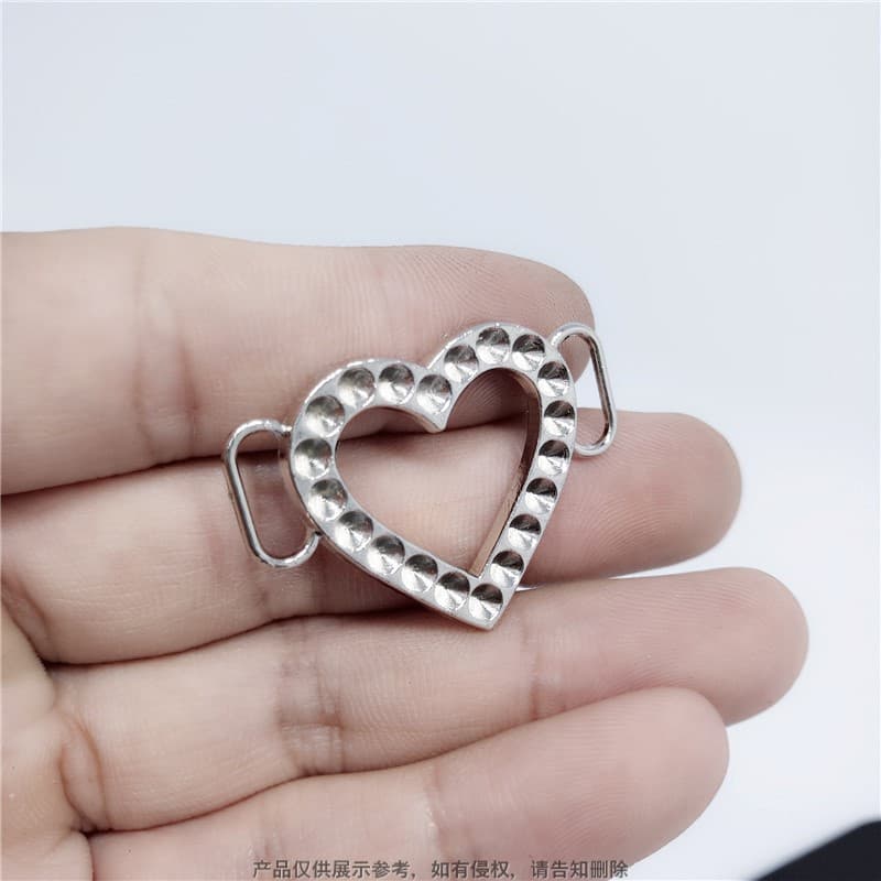 Heart and diamond groove design high-quality leather perforation accessories custom various shoe material hardware fittings