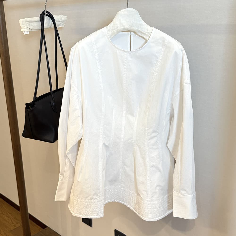 High-end Niche Designer Brand Authentic Soft Curve Bud Silhouette White Shirt