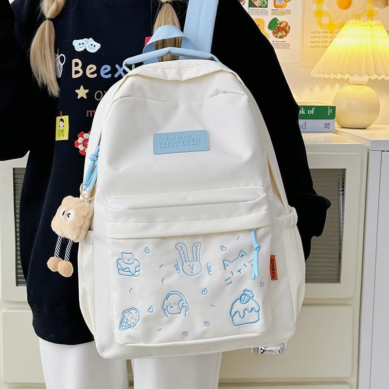 Light and Fresh Backpack for Middle School Students, Ultra-Light Japanese School Style, Large Capacity, Cute Schoolbag for Girls