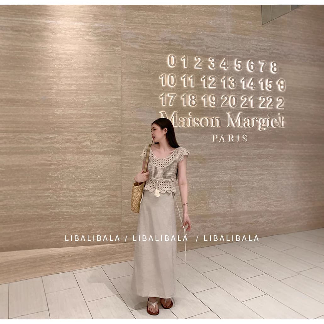 Chic Hollow Knit Top for Women Gentle Style Elegant Weave