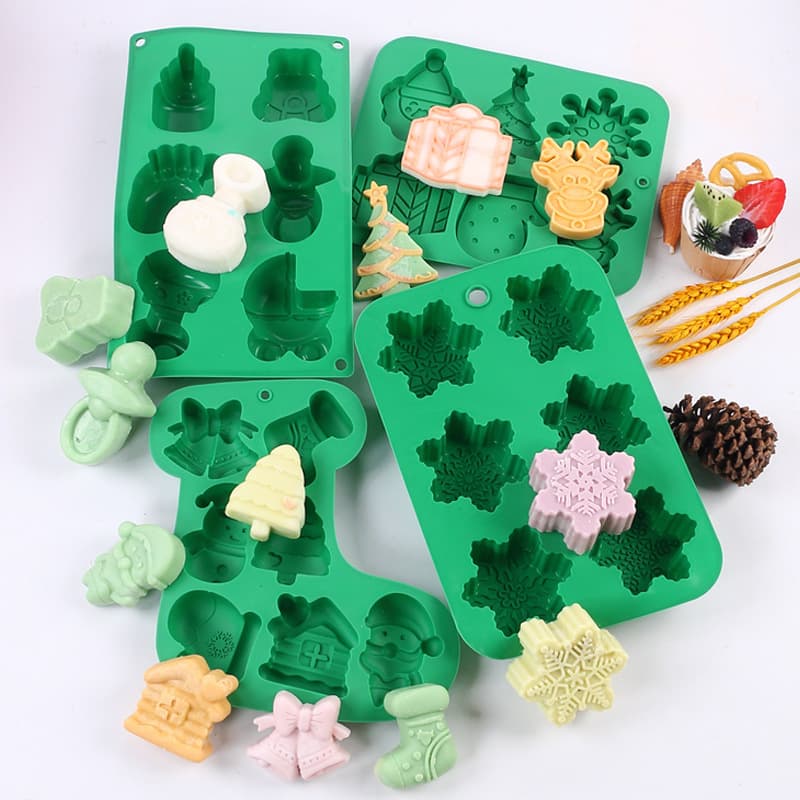 Cross-border Christmas mold, silicone mold, Christmas tree gingerbread figure, snowflake Christmas mold, cookie candy mold