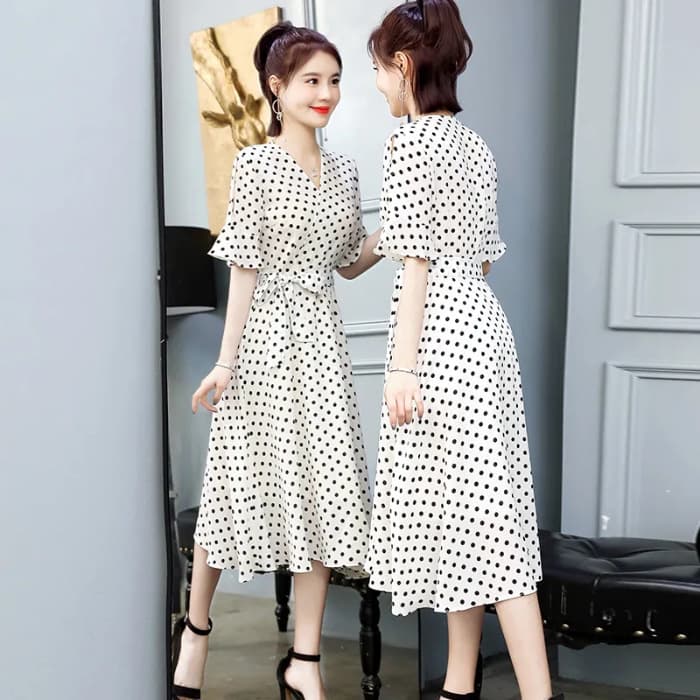 Polka Dot Dress for Women, Flared Sleeve Midi A-Line Skirt, New Summer Style, Waist-Slimming V-Neck Tie-Up Fairy Dress
