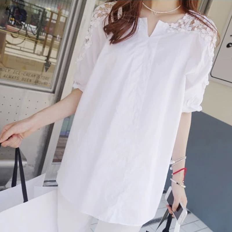Niche Korean Short-Sleeve Blouse Plus Size 200lbs for Women Lace T-Shirt Large Size Top Hollow Out
