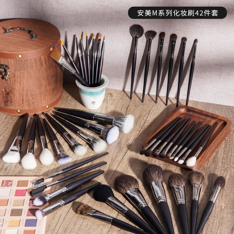 Cangzhou animal hair 30-piece makeup brush set real wool makeup brush face brush eye blending brush set