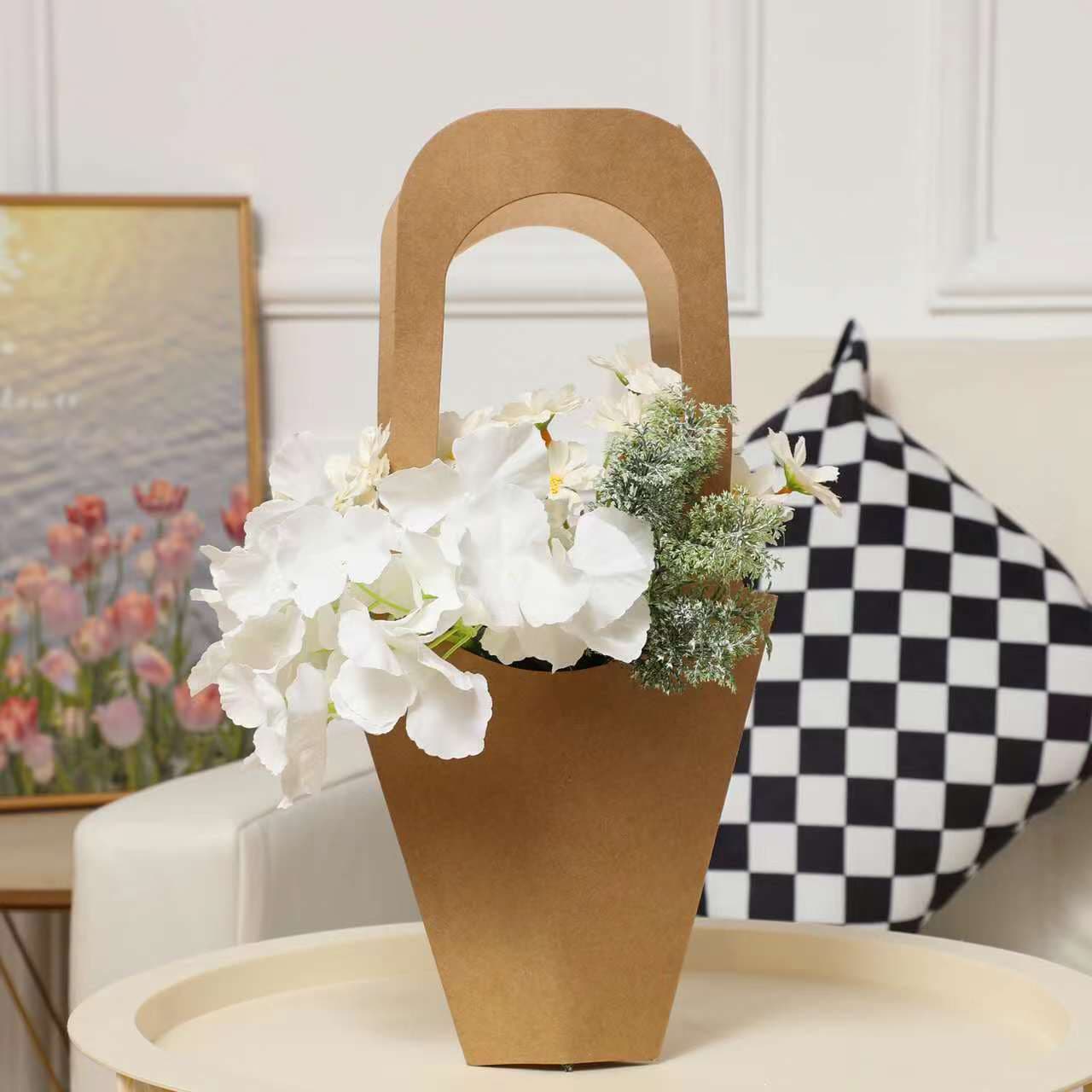 Internet celebrity cowhide handbag customized flower handbag wholesale manufacturer direct sales thickened best-selling new kraft paper bag
