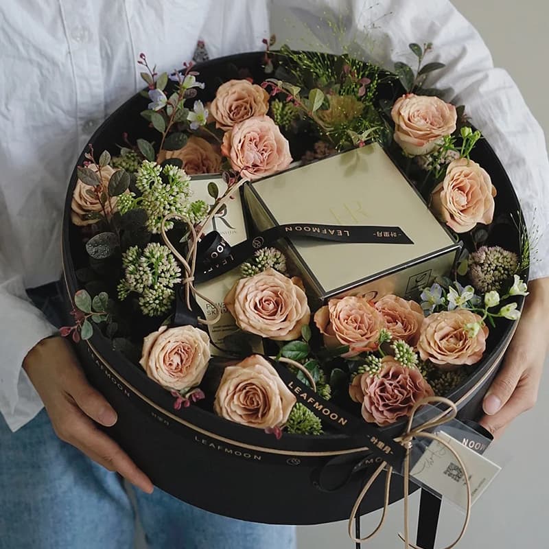 Round Rose Preserved Flower Bouquet Gift Box, Empty Floral Box with Handle, Birthday Gift Box for Girlfriend