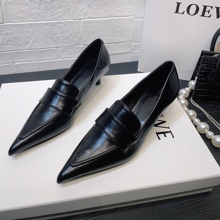 European and American style workplace high heels, 2024 autumn/winter thin heel deep mouth pointed toe single shoes elegant mid-heel commuter professional women's shoes