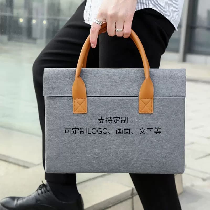 Large Capacity Solid Color Briefcase for Business Commuting, A4 Document Bag, 15.6-inch Laptop Bag, Professional Bag