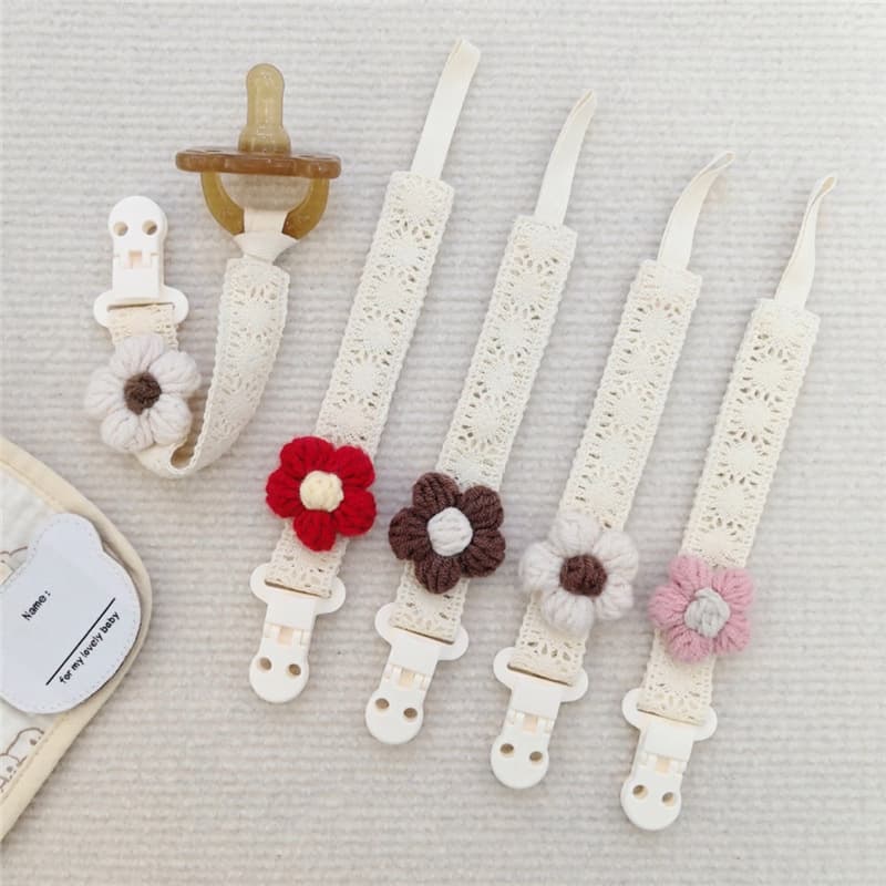 INS Korean-style Flower Pacifier Clip Baby Teether Anti-Loss Lace Pacifier Holder Bib Clip