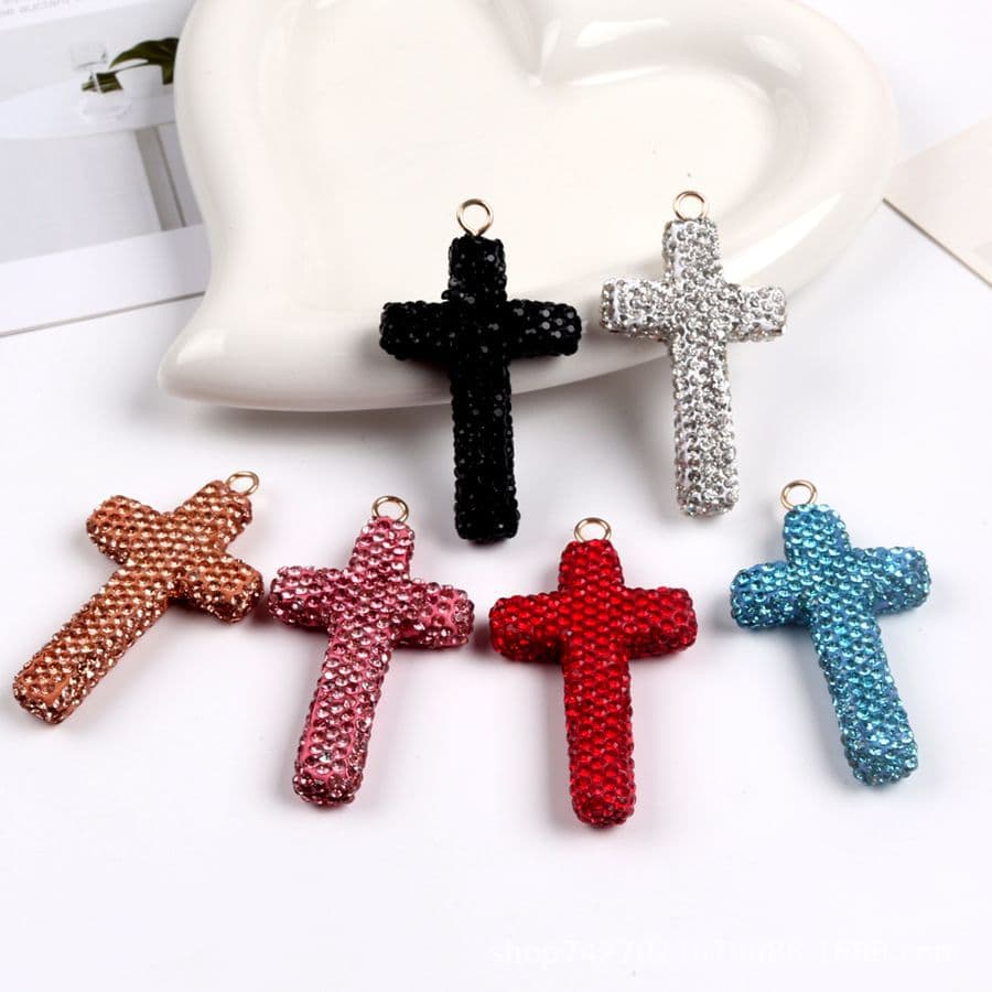 Full Rhinestone Handmade Cross Keychain Accessory Heart Bag Charm Personalized Car Keychain Gift Wholesale