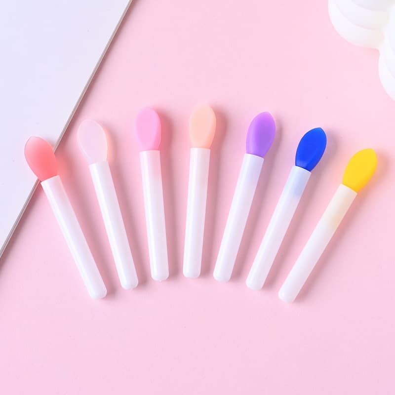 Factory direct supply of colored silicone lip brush lip mask spoon portable dispensing stick facial mask cream scooping stick beauty care