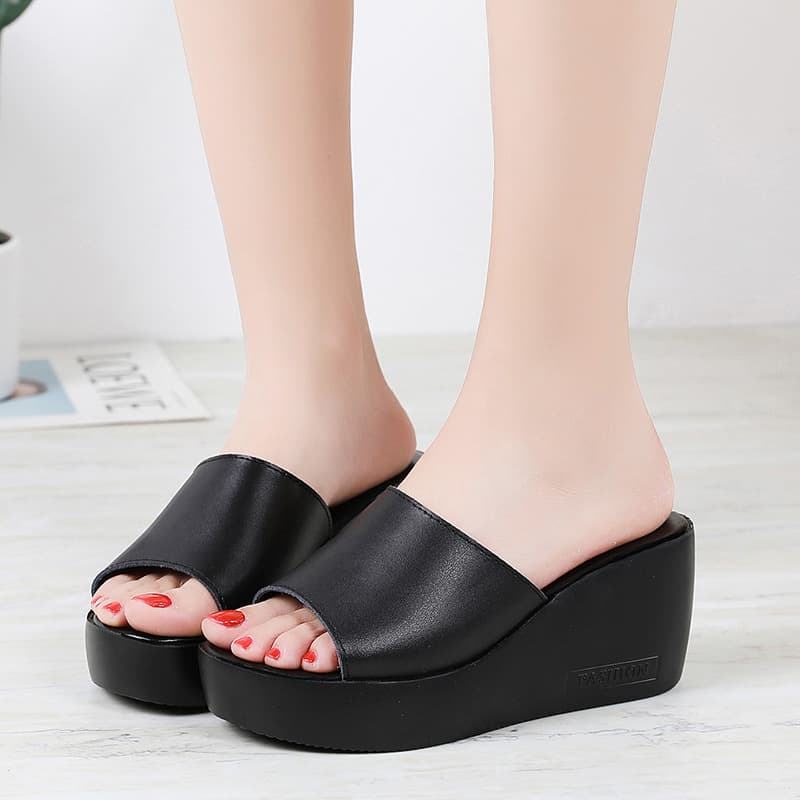 New Summer One-Strap Slide Sandals Versatile Platform Wedge Heel Thick Sole Elevator Women's Shoes Versatile Mother Slippers