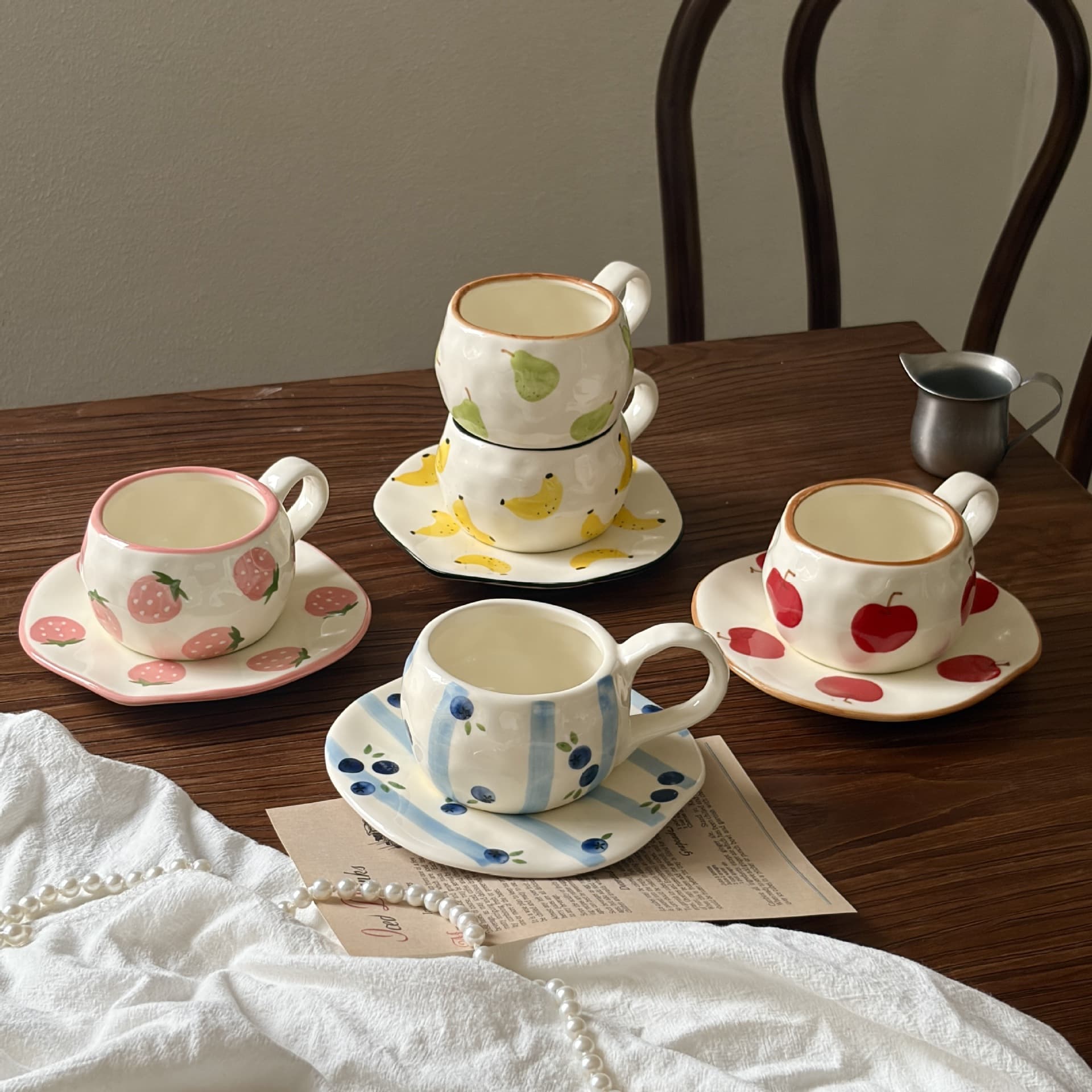 Korean style ins style hand-kneaded irregular hand-painted retro fruit ceramic cup and saucer high-value coffee cup and saucer dessert saucer