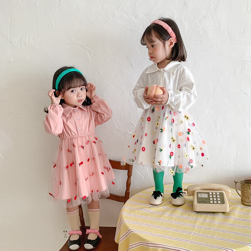 2025 new autumn Korean mesh girls' dress sweet children's shirt dress long-sleeved princess dress