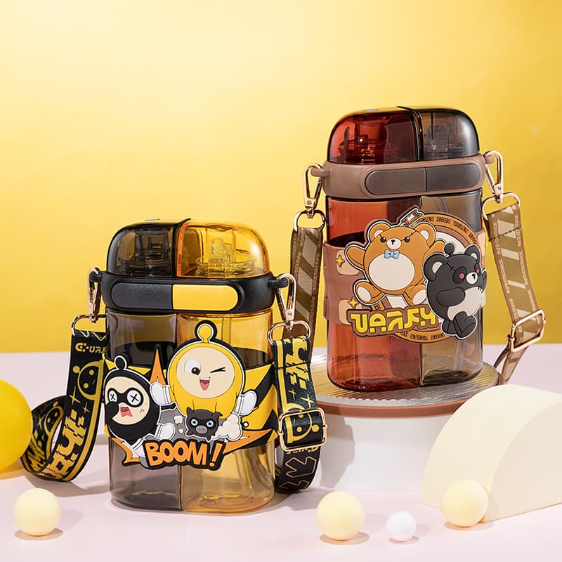 Egg boy party children's water cup summer boy divided warehouse double drinking cup portable kindergarten student special kettle