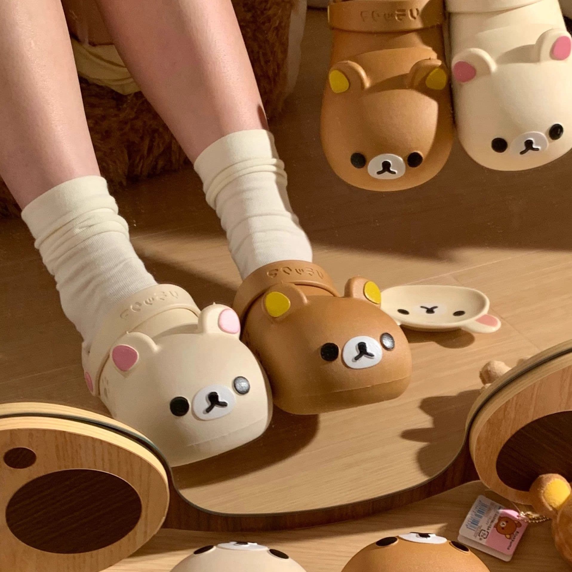 2025 Summer Girly Style Rilakkuma Perforated Shoes Anti-Slip Anti-Odor Cute Women's Summer Outdoor Wear Closed-Toe Sandals for Women