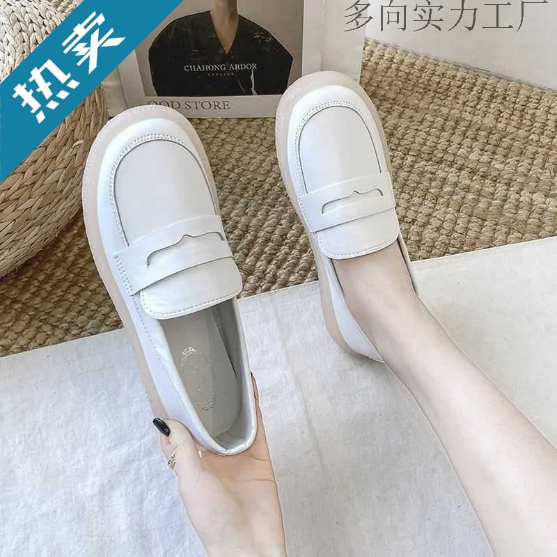 Factory Direct Nurse Shoes Women Slip-On Loafers Casual Soft Sole Flat White Shoes Leather Shoes Spring Autumn Single Shoes