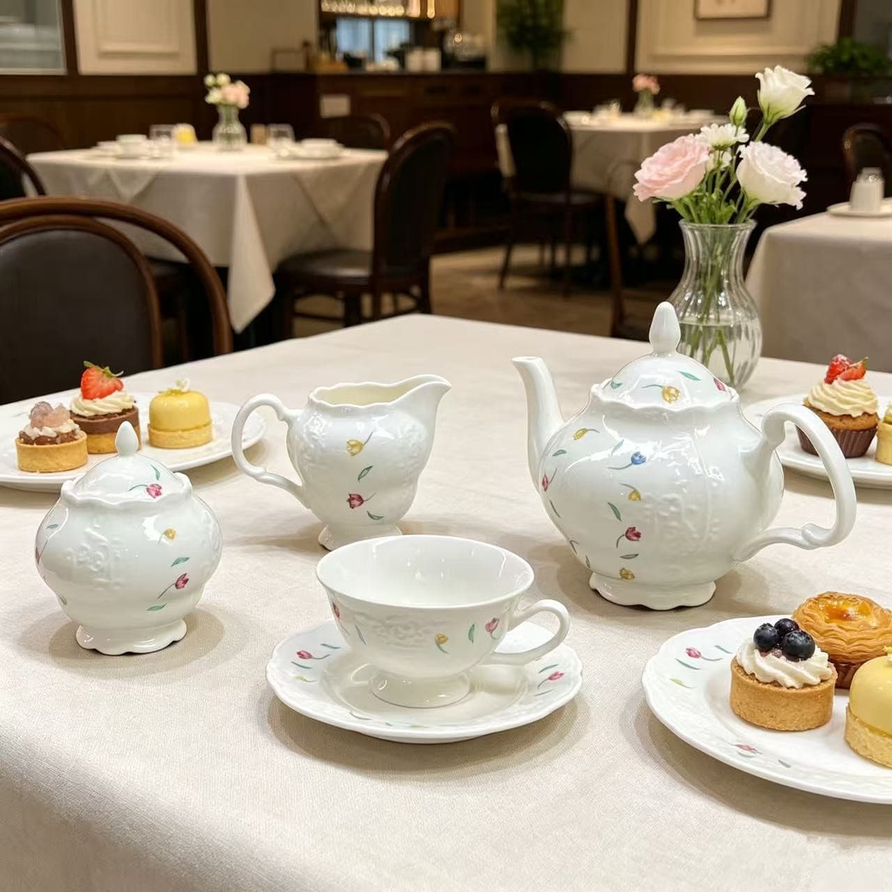 French INS Style Vintage Tulip Relief Ceramic Coffee Pot Cup Saucer Creamer Sugar Bowl Set Afternoon Tea Set