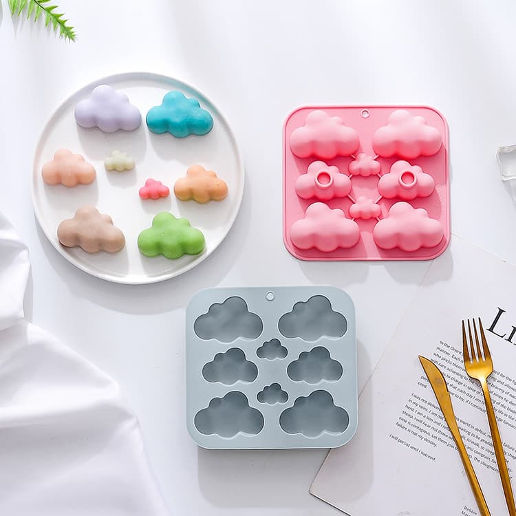 In Stock: 8-Piece Set of Different-Sized Cloud Silicone Molds for Cake Making, Baking, Chocolate Molds, and Crystal Resin Molds