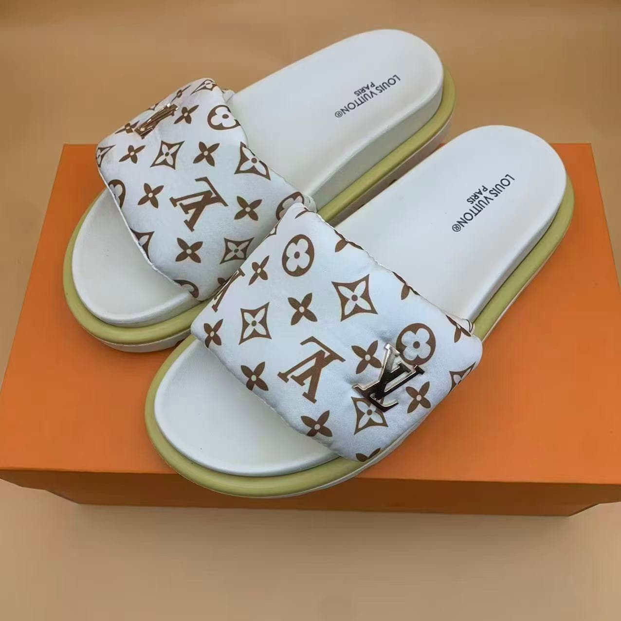 Velcro Slippers Women Thick Sole Trendy One-strap Platform Fashion Couple Slippers Flat Comfortable Thick Sole