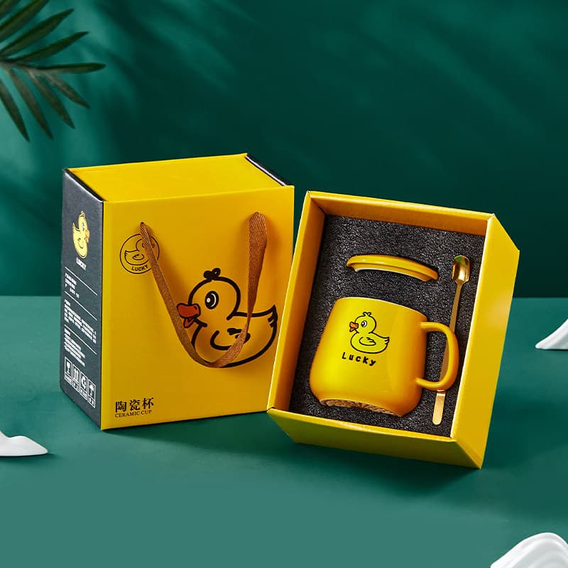 Gift Activity Small Gift Souvenir Commemorative Birthday Gift Box Ceramic Practical Housewarming Business Custom Cup Sanbiyuan