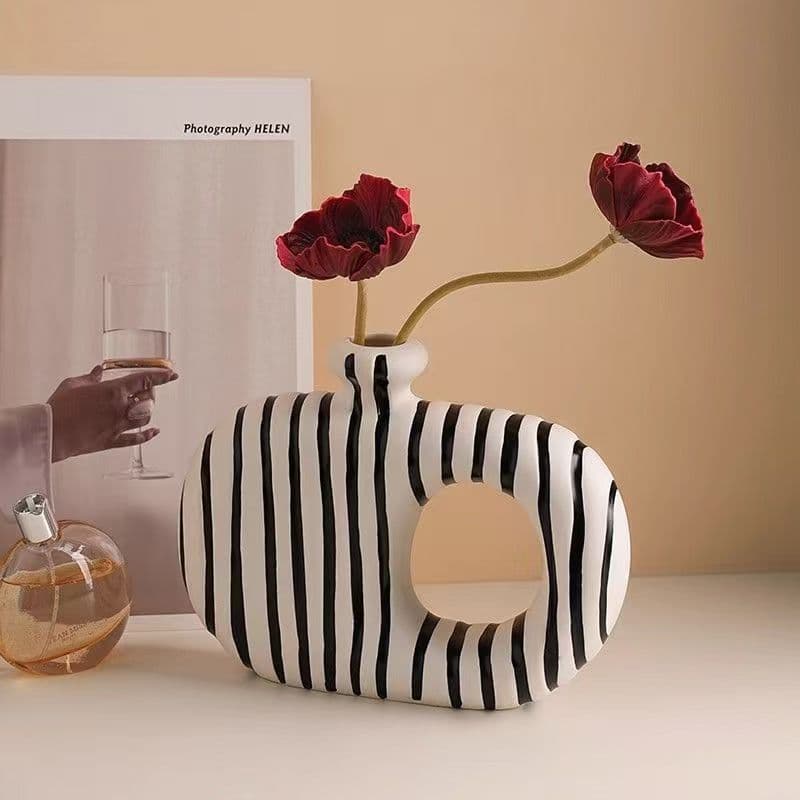 Creative striped ceramic vase decoration living room entrance flower arrangement decoration office desktop decoration decoration vase