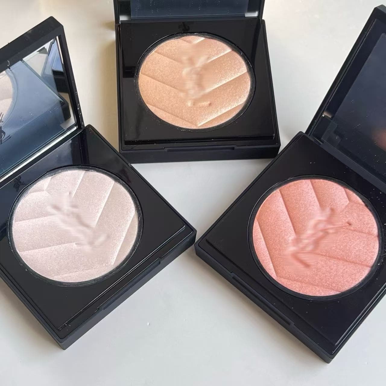 Shengjia White Leather Powder Compact Oil-Control Setting Long-Lasting Matte Shaping 5g Powder Compact