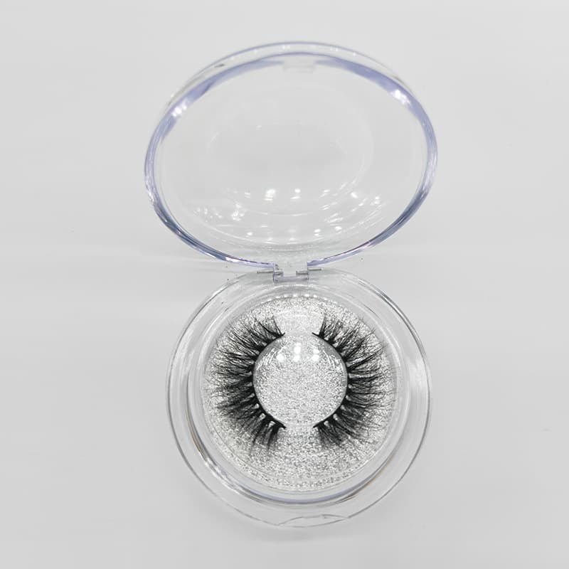 Russian Curl Eyelash Kit - Pair of Self-Adhesive False Eyelashes, Magnetic Eyelashes